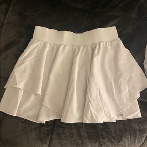Cider white athletic skirt
